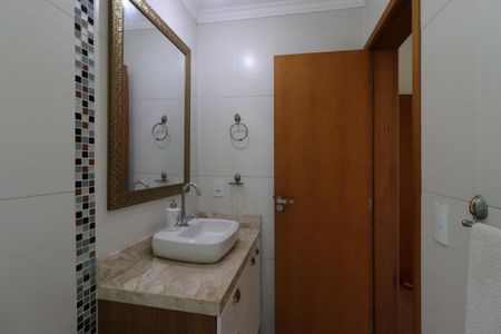 Apartamento à venda com 142m², 2 quartos e 1 vagaBanheiro da Suíte