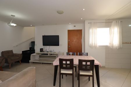 Sala de apartamento à venda com 2 quartos, 142m² em Jardim Santo Antônio, Santo André