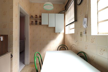 Apartamento à venda com 115m², 3 quartos e sem vagaCozinha