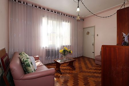 Sala de apartamento à venda com 3 quartos, 115m² em Santa Cecília, Porto Alegre