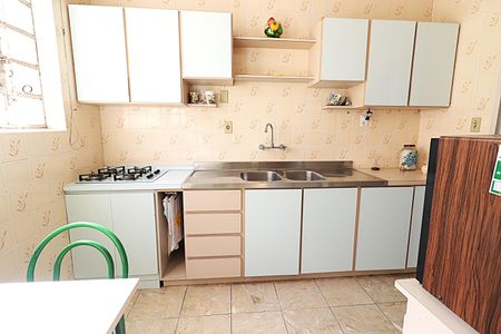 Apartamento à venda com 115m², 3 quartos e sem vagaCozinha 