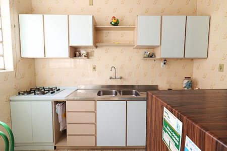 Apartamento à venda com 115m², 3 quartos e sem vagaCozinha 