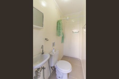 Casa para alugar com 185m², 4 quartos e 3 vagas Casa para alugar com 185m², 4 quartos e 3 vagasBanheiro de Serviço