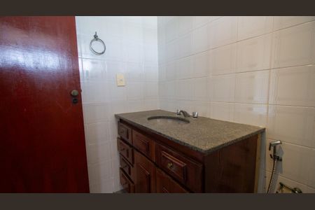 Apartamento à venda com 125m², 2 quartos e 1 vaga Apartamento à venda com 125m², 2 quartos e 1 vagaBanheiro da Suíte