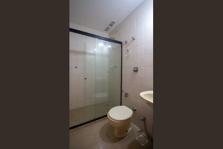 Apartamento à venda com 125m², 2 quartos e 1 vaga Apartamento à venda com 125m², 2 quartos e 1 vagaBanheiro Social