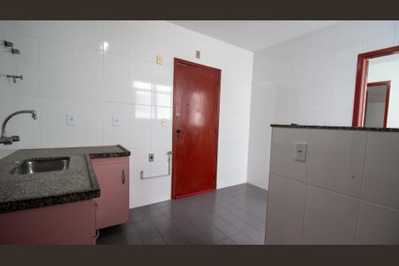Apartamento à venda com 125m², 2 quartos e 1 vaga Apartamento à venda com 125m², 2 quartos e 1 vagaCozinha