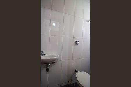 Apartamento à venda com 125m², 2 quartos e 1 vaga Apartamento à venda com 125m², 2 quartos e 1 vagaBanheiro de Serviço