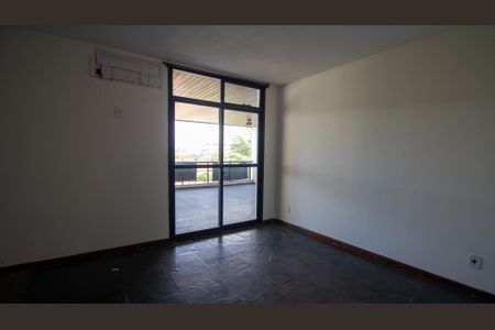 Apartamento à venda com 125m², 2 quartos e 1 vaga Apartamento à venda com 125m², 2 quartos e 1 vagaSuíte