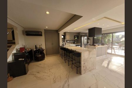 Casa à venda com 260m², 3 quartos e 4 vagasCozinha