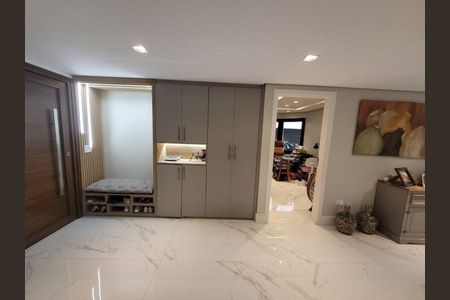 Casa à venda com 260m², 3 quartos e 4 vagasQuarto