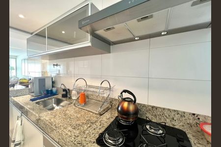 Apartamento à venda com 131m², 4 quartos e 3 vagas
