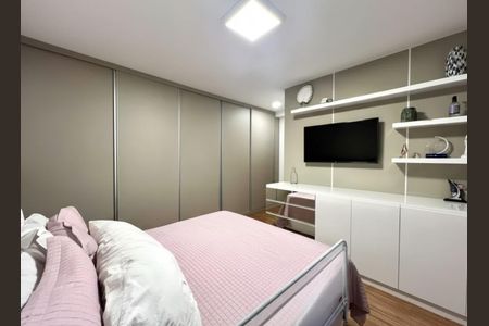 Apartamento à venda com 4 quartos, 131m² em Buritis, Belo Horizonte