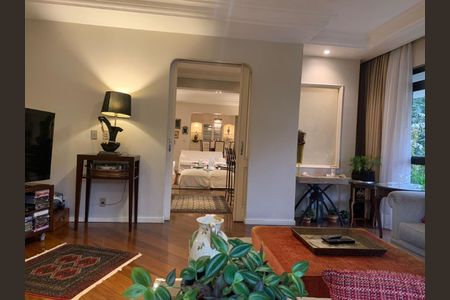 Apartamento à venda com 4 quartos, 300m² em Jardim Paulista, São Paulo