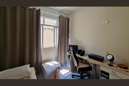 Quarto 2 de apartamento à venda com 4 quartos, 95m² em Funcionários, Belo Horizonte