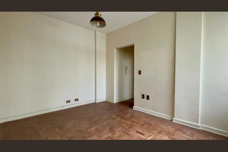 Sala de apartamento à venda com 2 quartos, 74m² em Paraíso, São Paulo