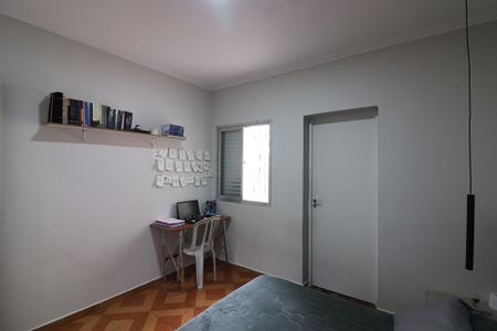 Casa à venda com 162m², 2 quartos e 3 vagasSuíte