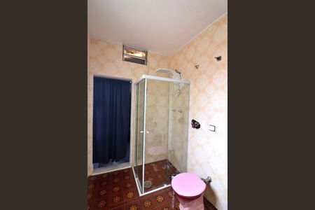 Casa à venda com 162m², 2 quartos e 3 vagasBanheiro da Suíte