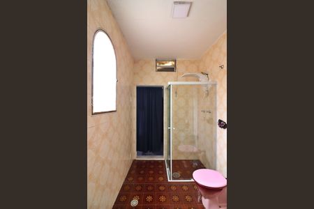 Casa à venda com 162m², 2 quartos e 3 vagasBanheiro da Suíte