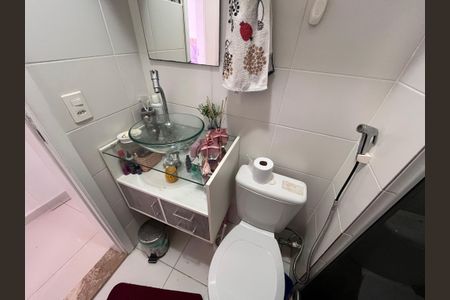 Apartamento à venda com 60m², 3 quartos e 1 vagaBanheiro