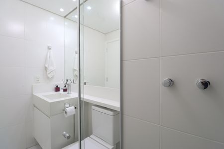 Apartamento à venda com 83m², 2 quartos e 2 vagasBanheiro Social