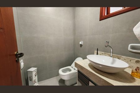 Casa para alugar com 180m², 3 quartos e 2 vagas Casa para alugar com 180m², 3 quartos e 2 vagasLavabo