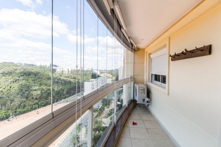 Apartamento à venda com 113m², 3 quartos e 2 vagasVaranda