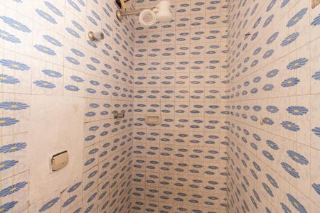 Casa à venda com 200m², 3 quartos e 2 vagas Casa à venda com 200m², 3 quartos e 2 vagasBanheiro de Serviço