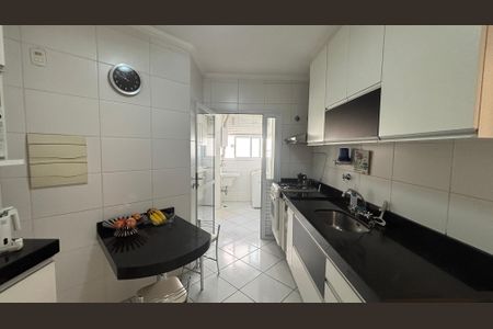 Apartamento à venda com 97m², 2 quartos e 3 vagasCozinha