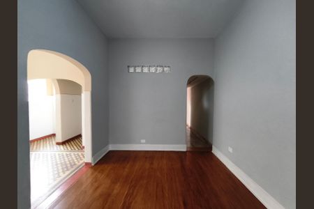 Casa para alugar com 80m², 2 quartos e 1 vagaSala