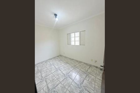 Casa para alugar com 49m², 2 quartos e sem vaga