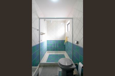 Apartamento à venda com 360m², 4 quartos e 2 vagas Apartamento à venda com 360m², 4 quartos e 2 vagasBanheiro Social 2