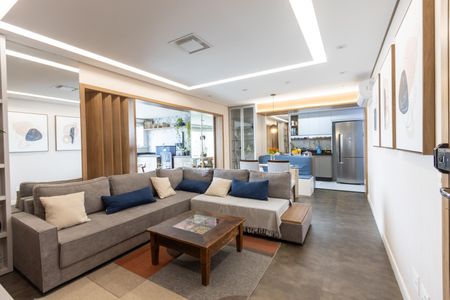 Sala de apartamento à venda com 3 quartos, 136m² em Vila Anastácio, São Paulo