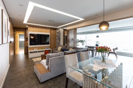 Sala de apartamento à venda com 3 quartos, 136m² em Vila Anastácio, São Paulo