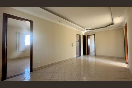 Sala de casa para alugar com 3 quartos, 200m² em Cinquentenario, Belo Horizonte