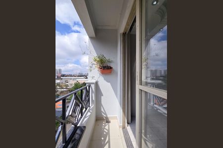 Sacada de apartamento à venda com 3 quartos, 68m² em Baeta Neves, São Bernardo do Campo