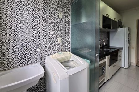 Apartamento à venda com 68m², 3 quartos e 1 vaga Apartamento à venda com 68m², 3 quartos e 1 vagaÁrea de Serviço