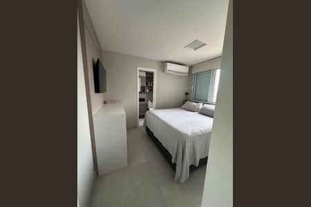 Apartamento à venda com 76m², 2 quartos e 2 vagas Apartamento à venda com 76m², 2 quartos e 2 vagasQuarto