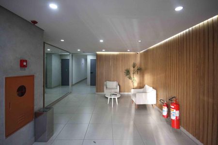 Apartamento à venda com 31m², 1 quarto e sem vaga Apartamento à venda com 31m², 1 quarto e sem vagaHall