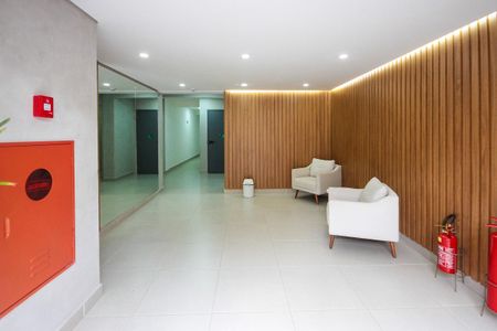 Apartamento à venda com 31m², 1 quarto e sem vaga Apartamento à venda com 31m², 1 quarto e sem vagaHall