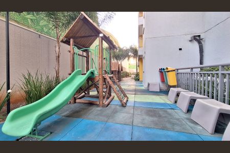 Apartamento à venda com 28m², 1 quarto e sem vaga Apartamento à venda com 28m², 1 quarto e sem vagaÁrea comum - Playground