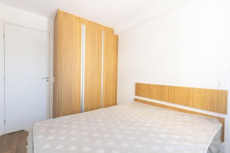 Quarto  de apartamento à venda com 1 quarto, 35m² em Km 18, Osasco