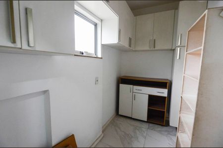 Apartamento à venda com 61m², 2 quartos e 1 vagaQuarto de Serviço
