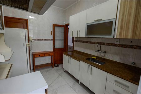 Apartamento à venda com 61m², 2 quartos e 1 vagaCozinha