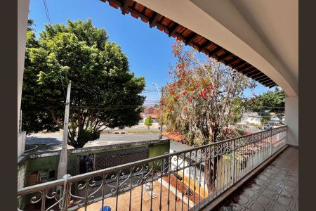 Sacada de casa para alugar com 5 quartos, 500m² em Parque São Quirino, Campinas