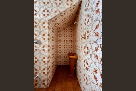 Casa à venda com 500m², 5 quartos e 2 vagas Casa à venda com 500m², 5 quartos e 2 vagasBanheiro da Suíte 2