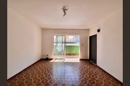 Sala 2 de casa para alugar com 5 quartos, 500m² em Parque São Quirino, Campinas