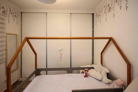 Casa à venda com 230m², 2 quartos e 3 vagas Casa à venda com 230m², 2 quartos e 3 vagasQuarto 1