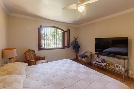 Casa à venda com 450m², 4 quartos e 5 vagas Casa à venda com 450m², 4 quartos e 5 vagasSuíte 3