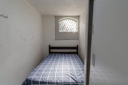 Casa à venda com 450m², 4 quartos e 5 vagas Casa à venda com 450m², 4 quartos e 5 vagasQuarto de Serviço