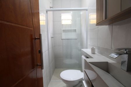 Casa de condomínio à venda com 74m², 2 quartos e 2 vagasBanheiro